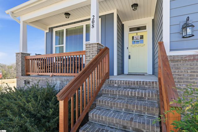 208 Claridge Way, Greer, SC 29651