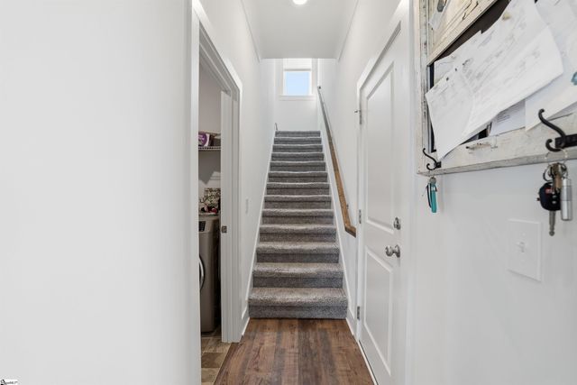 208 Claridge Way, Greer, SC 29651