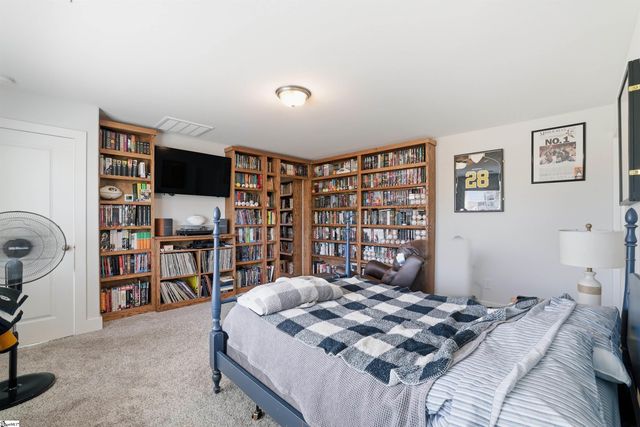 208 Claridge Way, Greer, SC 29651