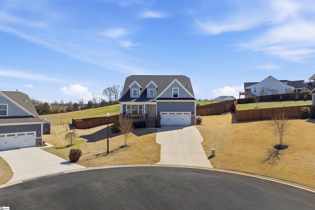 208 Claridge Way, Greer, SC 29651