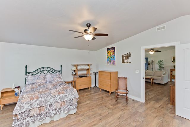 435 32 Rd Unit 601, Clifton, CO 81520