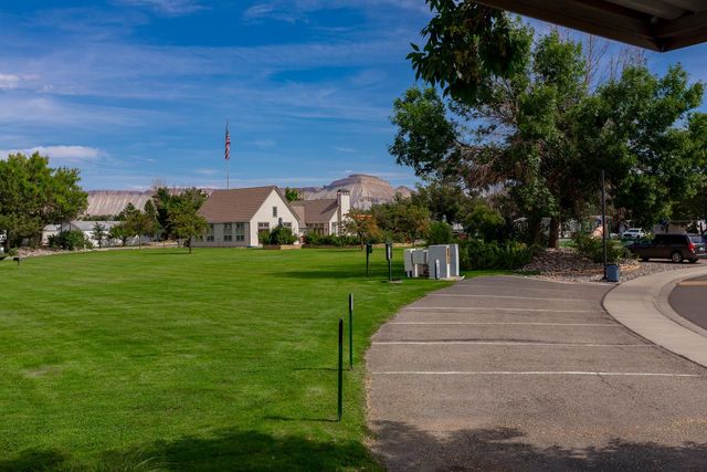 435 32 Rd Unit 601, Clifton, CO 81520