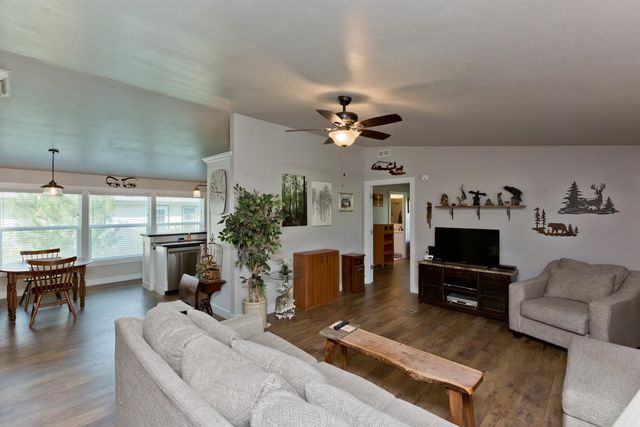 435 32 Rd Unit 601, Clifton, CO 81520