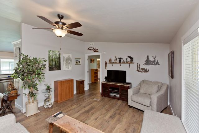 435 32 Rd Unit 601, Clifton, CO 81520