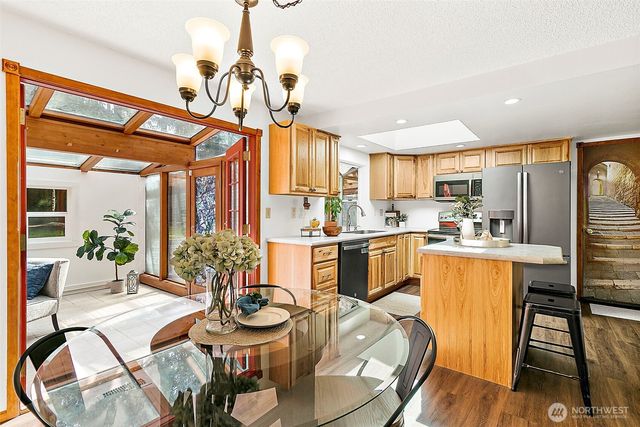 19303 65th Street E, Bonney Lake, WA 98391