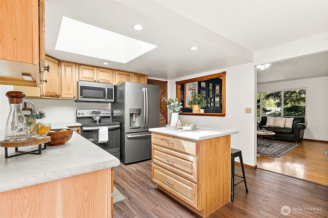 19303 65th Street E, Bonney Lake, WA 98391