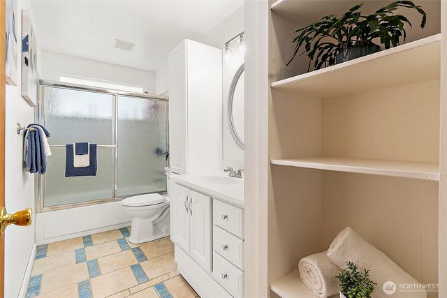 19303 65th Street E, Bonney Lake, WA 98391