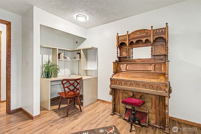 19303 65th Street E, Bonney Lake, WA 98391