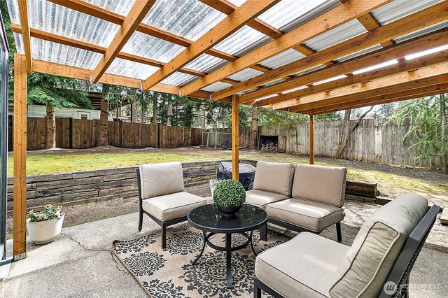 19303 65th Street E, Bonney Lake, WA 98391