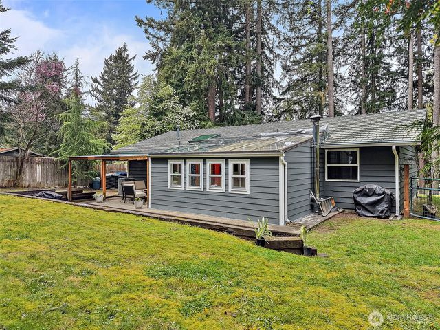 19303 65th Street E, Bonney Lake, WA 98391