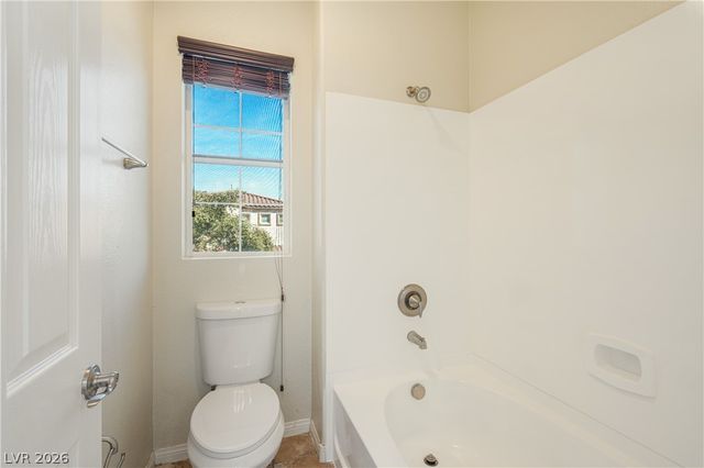 9319 Poseidon Valley Avenue, Las Vegas, NV 89178