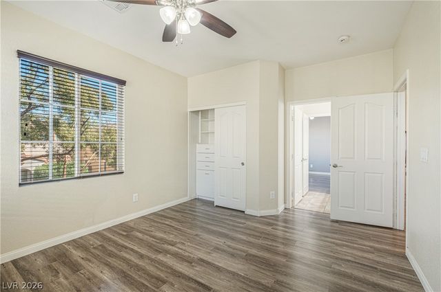 9319 Poseidon Valley Avenue, Las Vegas, NV 89178