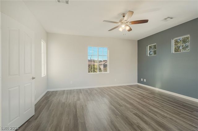 9319 Poseidon Valley Avenue, Las Vegas, NV 89178