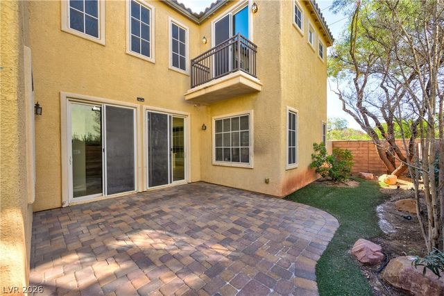 9319 Poseidon Valley Avenue, Las Vegas, NV 89178