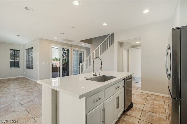 9319 Poseidon Valley Avenue, Las Vegas, NV 89178