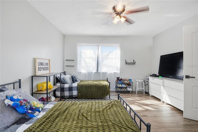 4236 BAYRIDGE COURT, Spring Hill, FL 34606