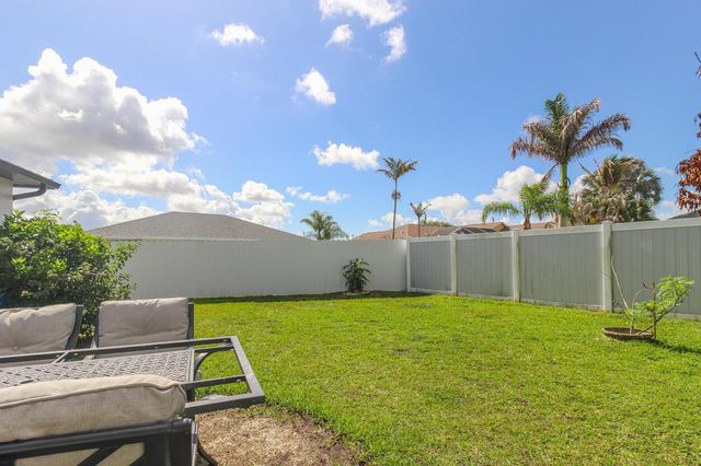 2718 SW Hamilton Avenue, Port St. Lucie, FL 34987