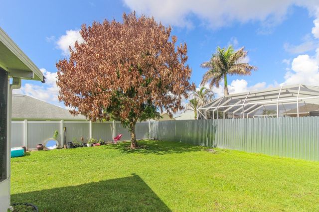 2718 SW Hamilton Avenue, Port St. Lucie, FL 34987