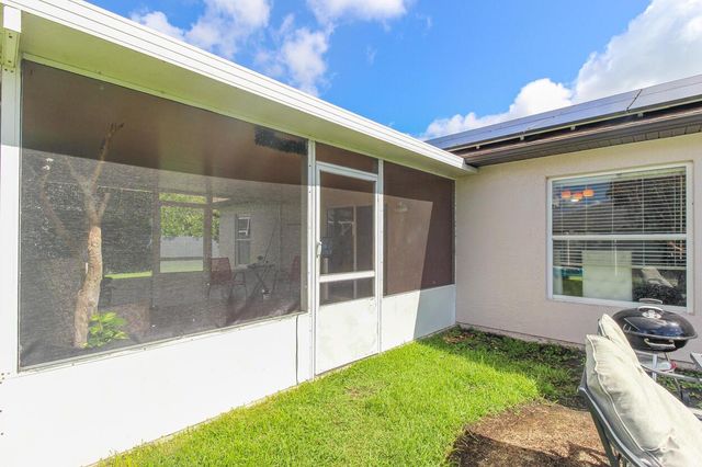 2718 SW Hamilton Avenue, Port St. Lucie, FL 34987