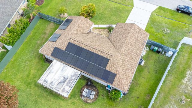2718 SW Hamilton Avenue, Port St. Lucie, FL 34987