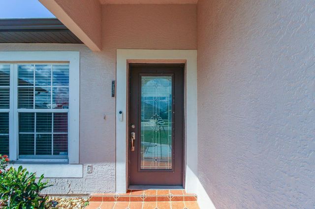 2718 SW Hamilton Avenue, Port St. Lucie, FL 34987