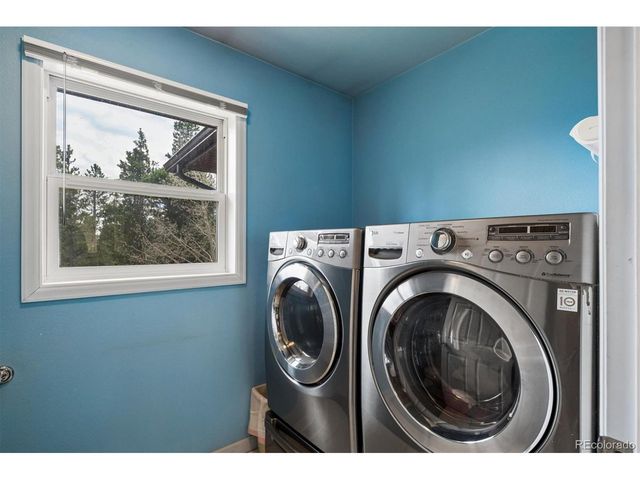 1387 Lodge Pole Dr, Black Hawk, CO 80422