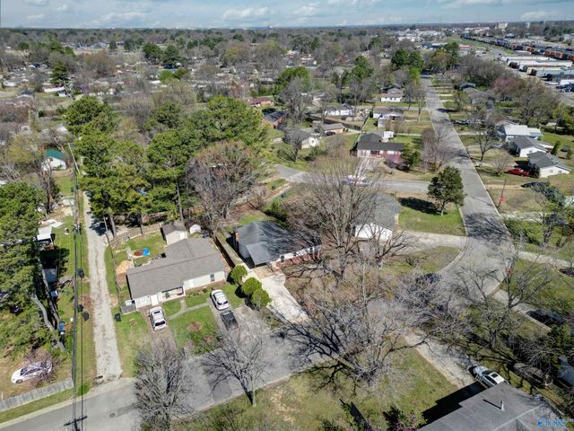 1519 Phillips Avenue, Decatur, AL 35603