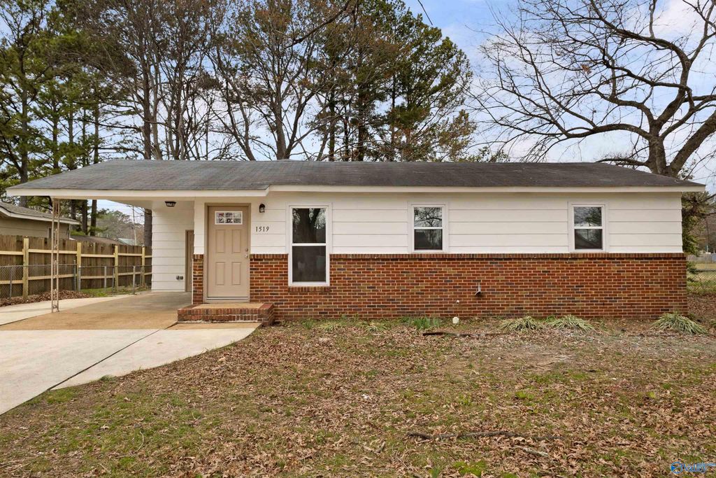 1519 Phillips Avenue, Decatur, AL 35603