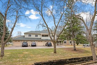 9805 Palm Street NW 201, Coon Rapids, MN 55433