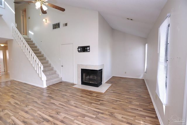 5001 Grande Dr 423, Pensacola, FL 32504