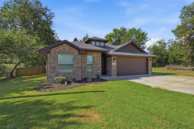 3020 W Loy Lake Road, Denison, TX 75020