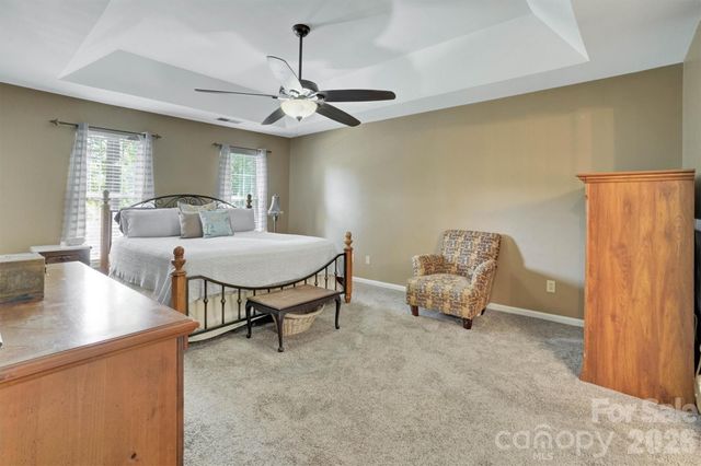 2908 Pinewood Hill Drive, Matthews, NC 28105