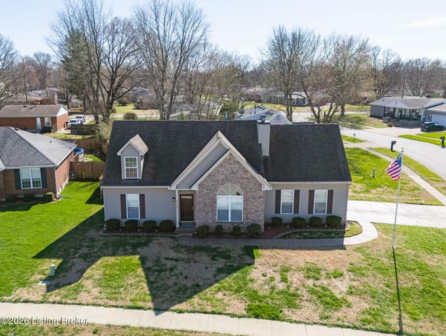 8100 Eagles Crest Ct, Louisville, KY 40291