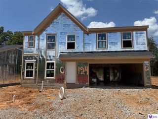 68 Hearthstone Lane, Radcliff, KY 40160