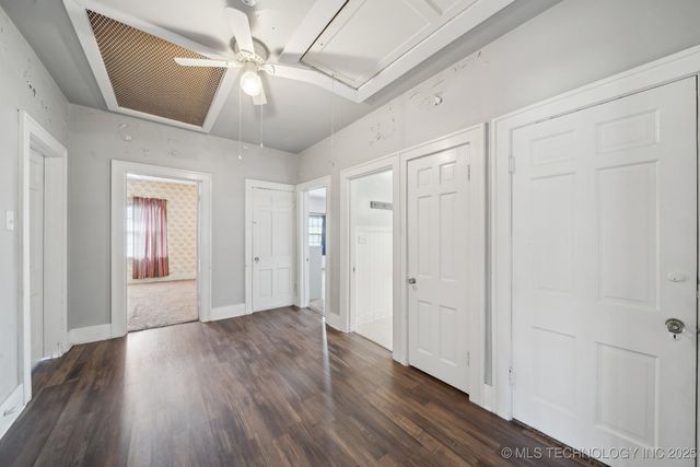 1225 S Delaware Avenue, Okmulgee, OK 74447