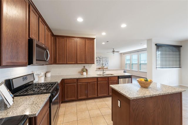 156 Banana ST, Buda, TX 78610