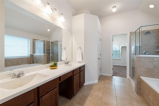 156 Banana ST, Buda, TX 78610