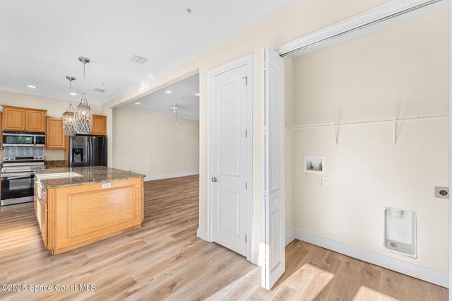 890 NE Vignoles Avenue NE 6, Palm Bay, FL 32905