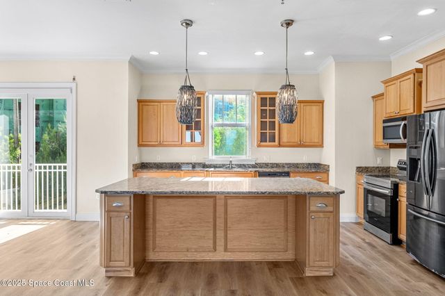 890 NE Vignoles Avenue NE 6, Palm Bay, FL 32905