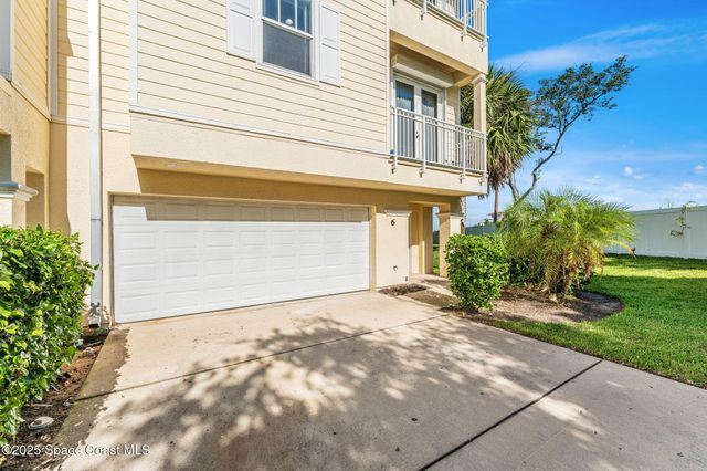 890 NE Vignoles Avenue NE 6, Palm Bay, FL 32905