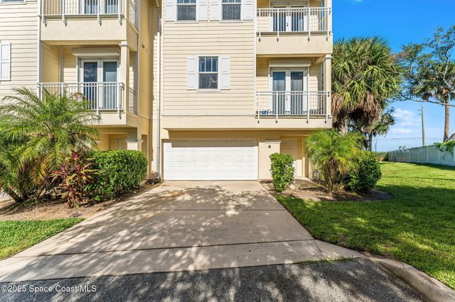 890 NE Vignoles Avenue NE 6, Palm Bay, FL 32905