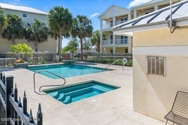 890 NE Vignoles Avenue NE 6, Palm Bay, FL 32905