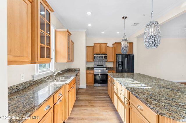 890 NE Vignoles Avenue NE 6, Palm Bay, FL 32905