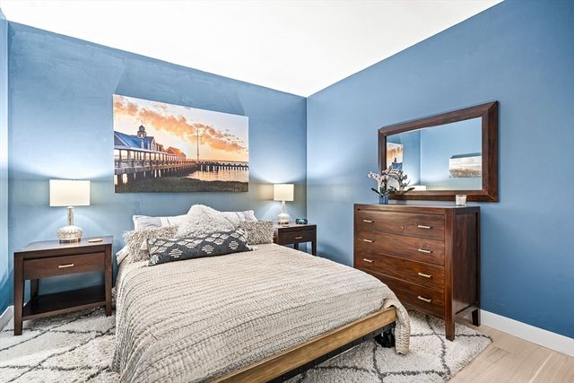 932 Broadway 208, Chelsea, MA 02150