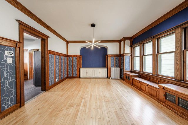 1574 S 79th STREET, West Allis, WI 53214