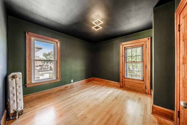 1574 S 79th STREET, West Allis, WI 53214