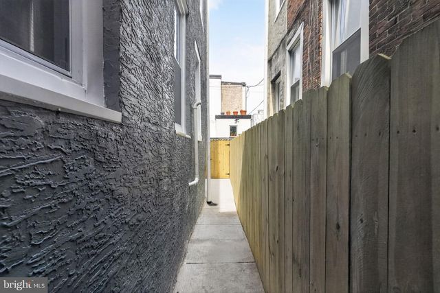 749 S 52ND ST, Philadelphia, PA 19143