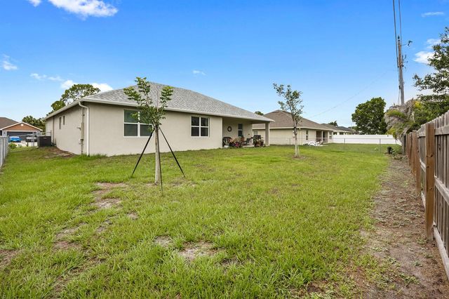 4037 SW Mcintosh Street, Port St. Lucie, FL 34953