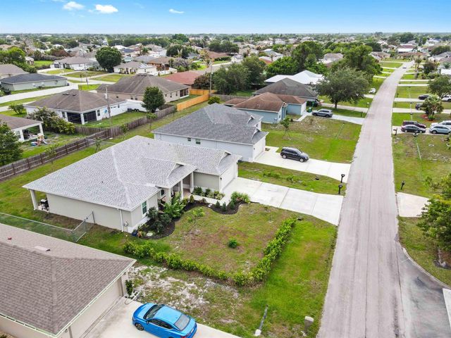4037 SW Mcintosh Street, Port St. Lucie, FL 34953