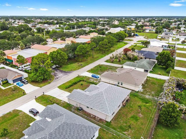 4037 SW Mcintosh Street, Port St. Lucie, FL 34953